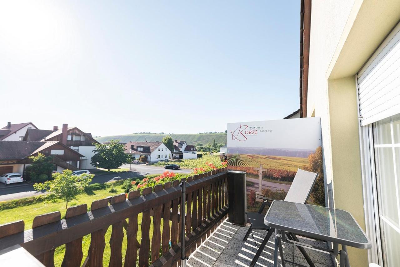 Weingut Und Gastehof Borst 호텔 노르트하임 외부 사진